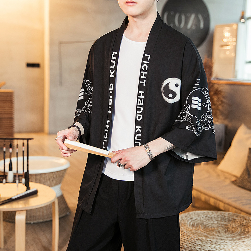 2019 verano nuevo estilo chino gabardina de los hombres retro juventud kimono cardigan tendencia capa de los hombres al por mayor
