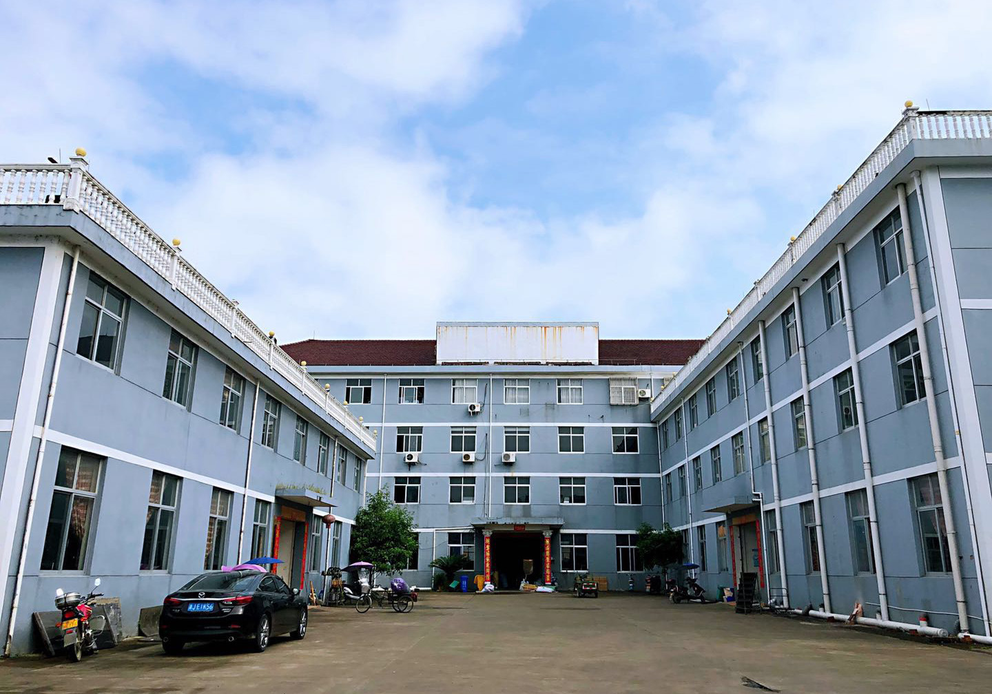 1d997db6ff8b956a4797770de719d3