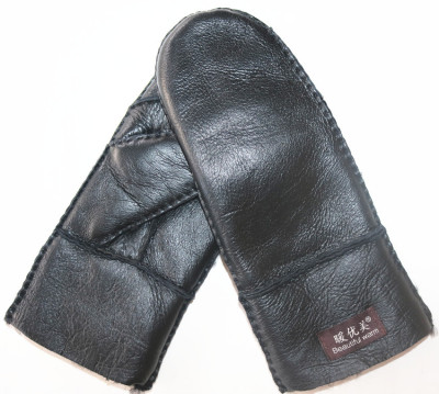 genuine leather Mittens glove motorcycle Tram winter keep warm thickening wool Fur one keep warm