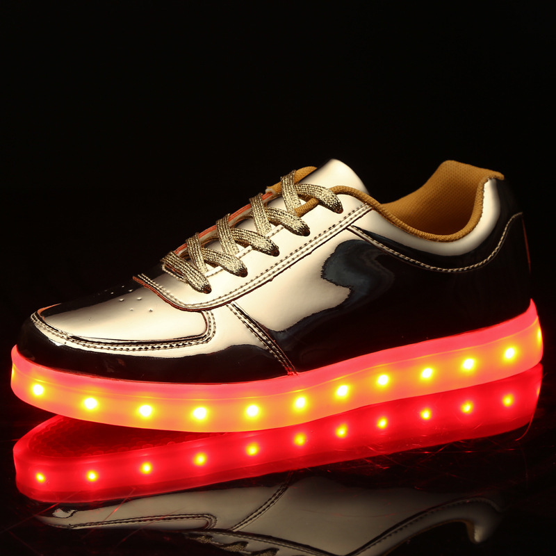 New USB charging colorful luminous shoes luminous shoes LED light shoes lovers sliding low-top travel shoes
