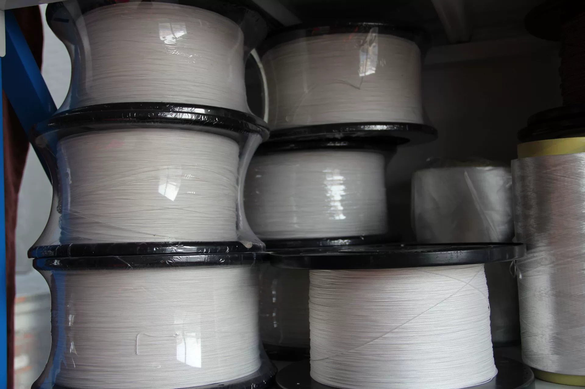 Поставка сверхвысокомолекулярного полиэтилена 12 нитей нейлоновых полимерных кислотно-устойчивых щелочных канатов