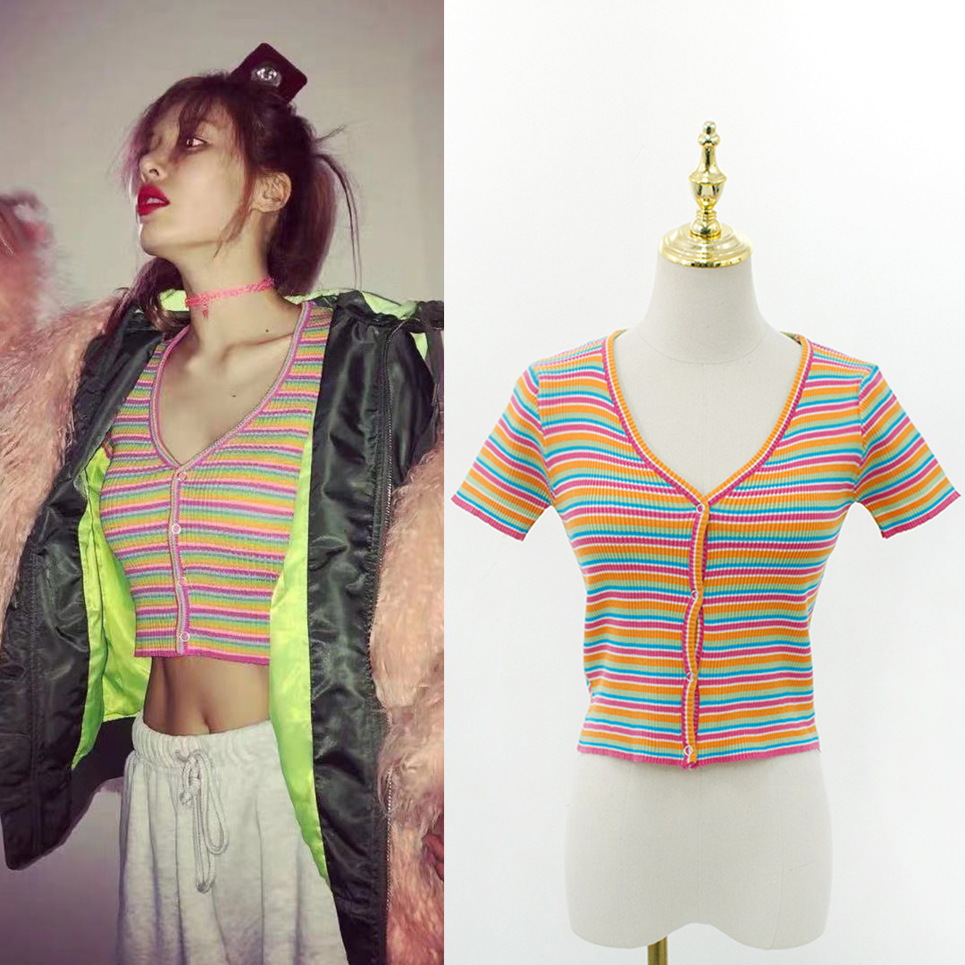 金泫雅ins关晓彤同款彩色条纹开衫V领夏季复古彩虹短袖露脐上衣夏