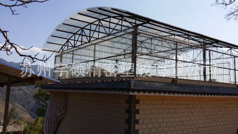 PC板1mm1.2mm1.5mm1.8毫米PC浪瓦洁光瓦厂家大量供应