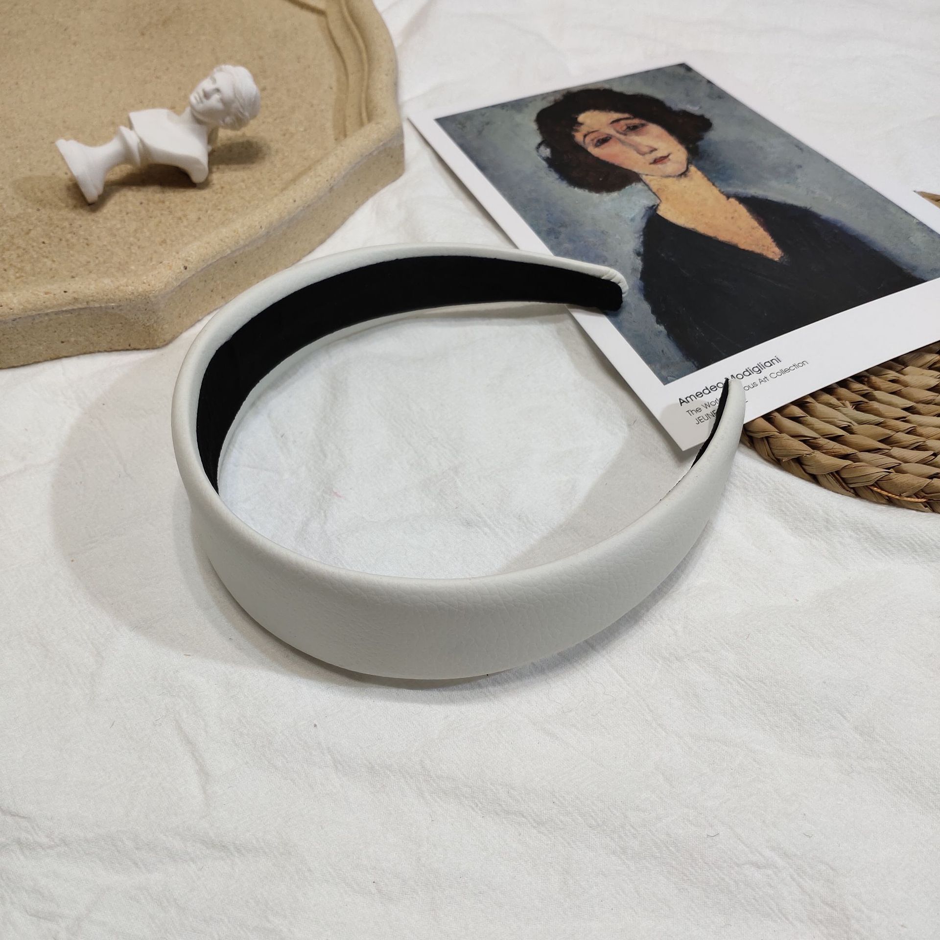 Einfaches Neues Leder Einfaches Stirnband display picture 11