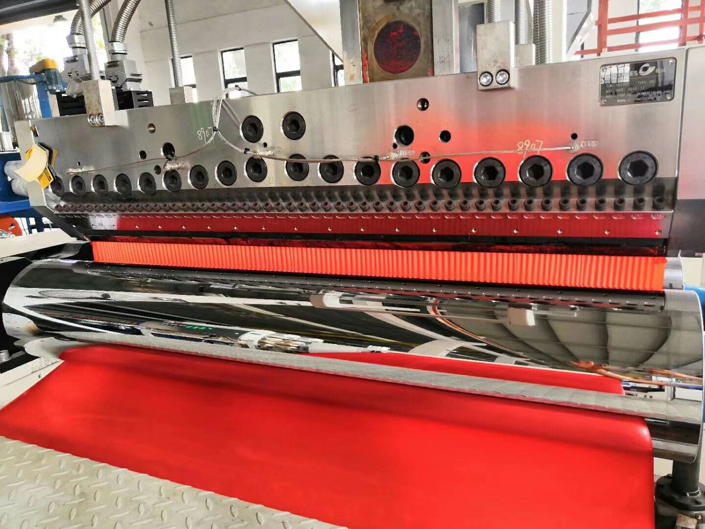 东莞燿安厂家直销 PP彩带挤出生产线 PP片材押出机 塑化好产量高