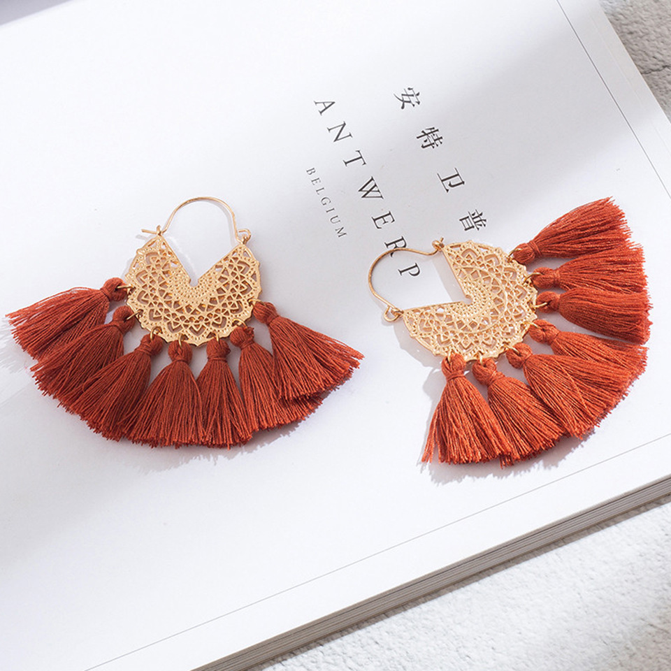 New Geometric Woven Pattern U-shaped Alloy Tassel Earrings display picture 17