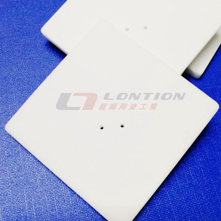 厂家供应 95氧化铝陶瓷片 GPS定位陶瓷片 95瓷打孔陶瓷片