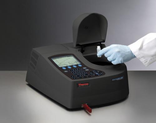 供应奥立龙紫外可见分光光度计