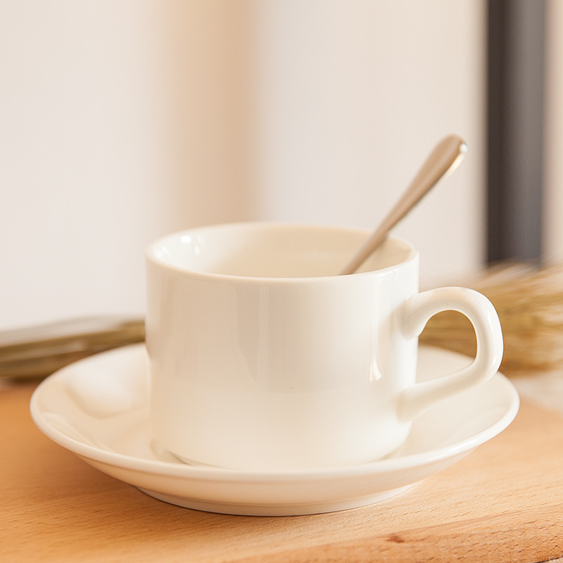 Tazas de cerámica creativas tazas de agua tazas de color sólido tazas de café clásicas cajas de regalo platos cucharas al por mayor