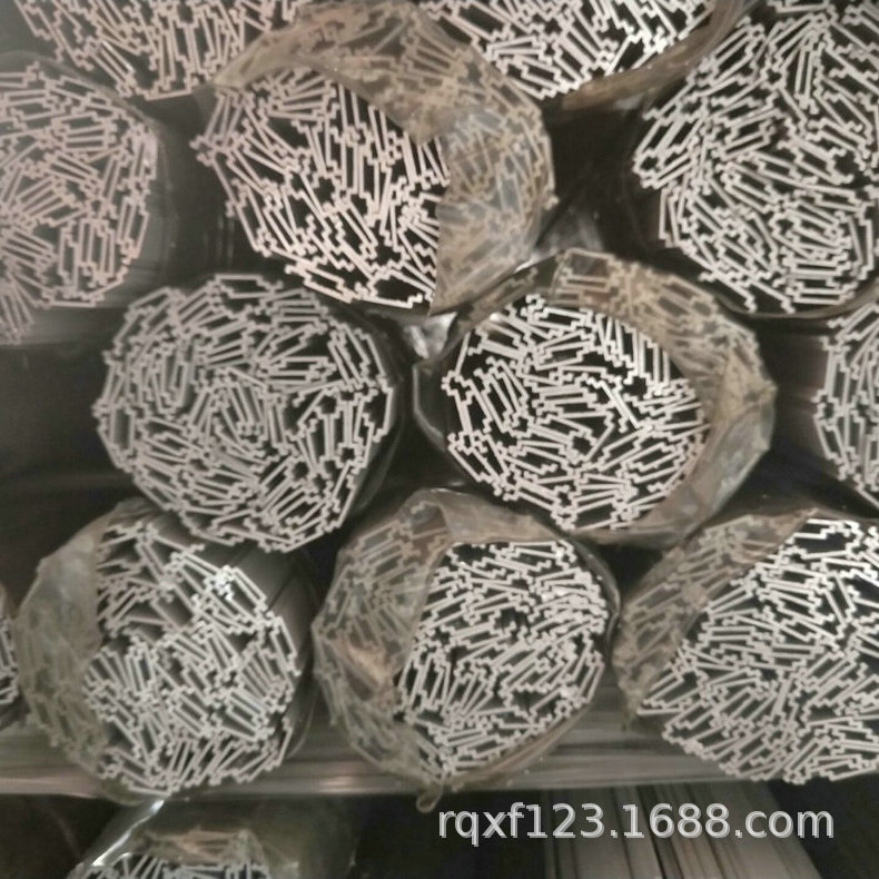 F73D196E94F95E261ABA42D32F390B