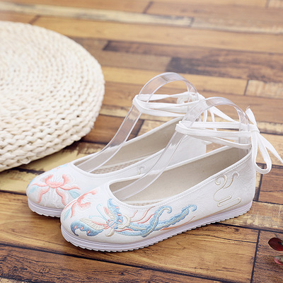 圆头蝴蝶汉服鞋平底橡胶底软底耐磨走量古风绣花鞋女鞋老北京布鞋|ru