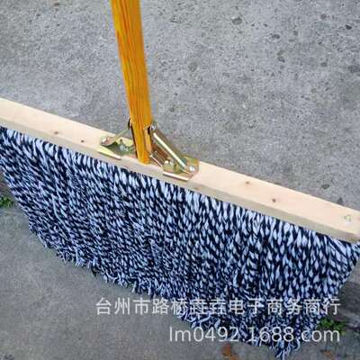 Direct selling wholesale series Woods Cotton Thread handle head T- Round type Labor insurance Big mop mop