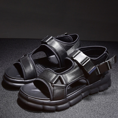 凉鞋男韩版潮流时尚百搭真皮凉鞋漏趾厚底防滑沙滩鞋广东工厂批发