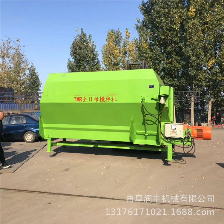 牛羊场饲草拌草机 TMR草捆粉碎搅拌机 全日粮饲草拌草机