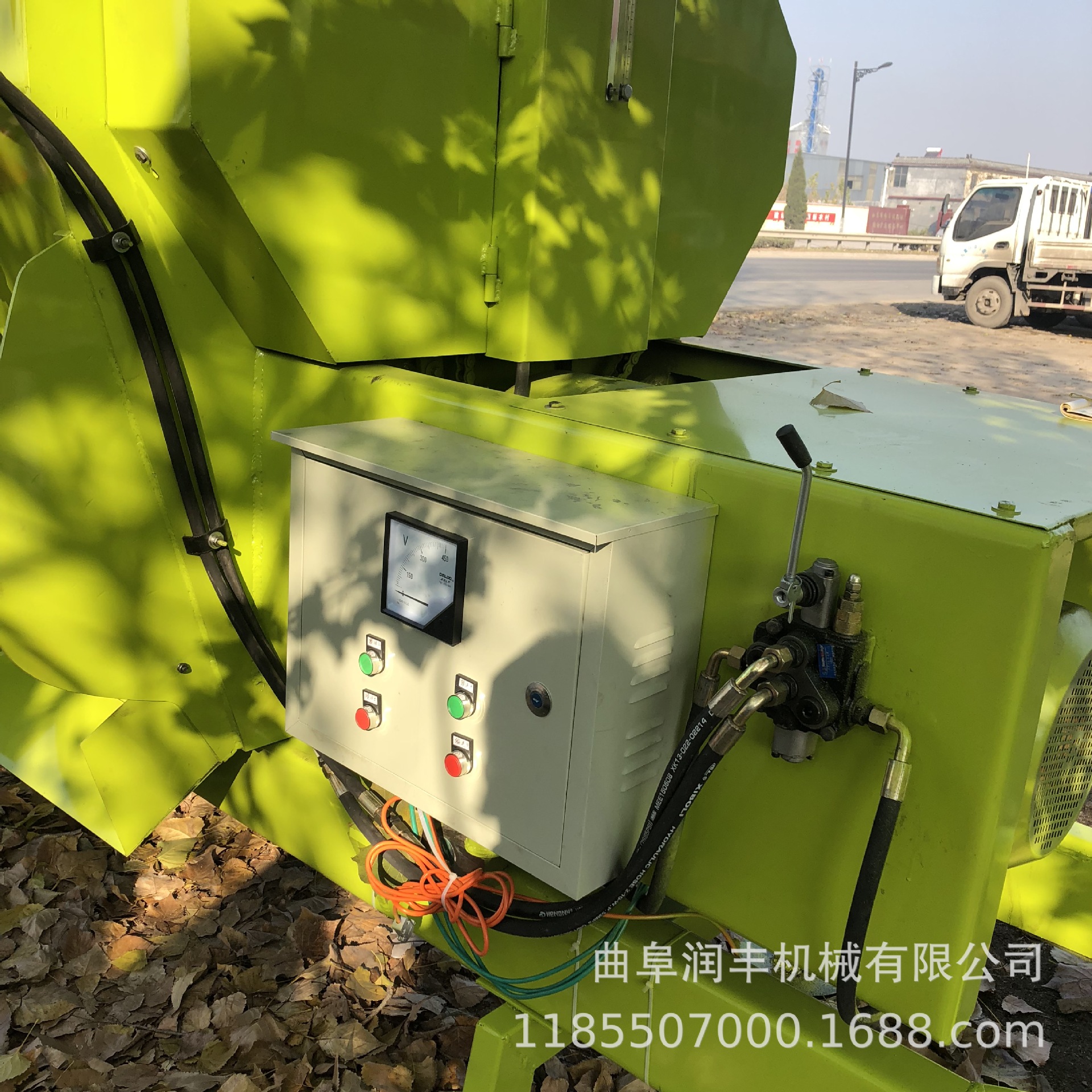 六盘水单人操作搅拌机 容量大牧场搅拌机