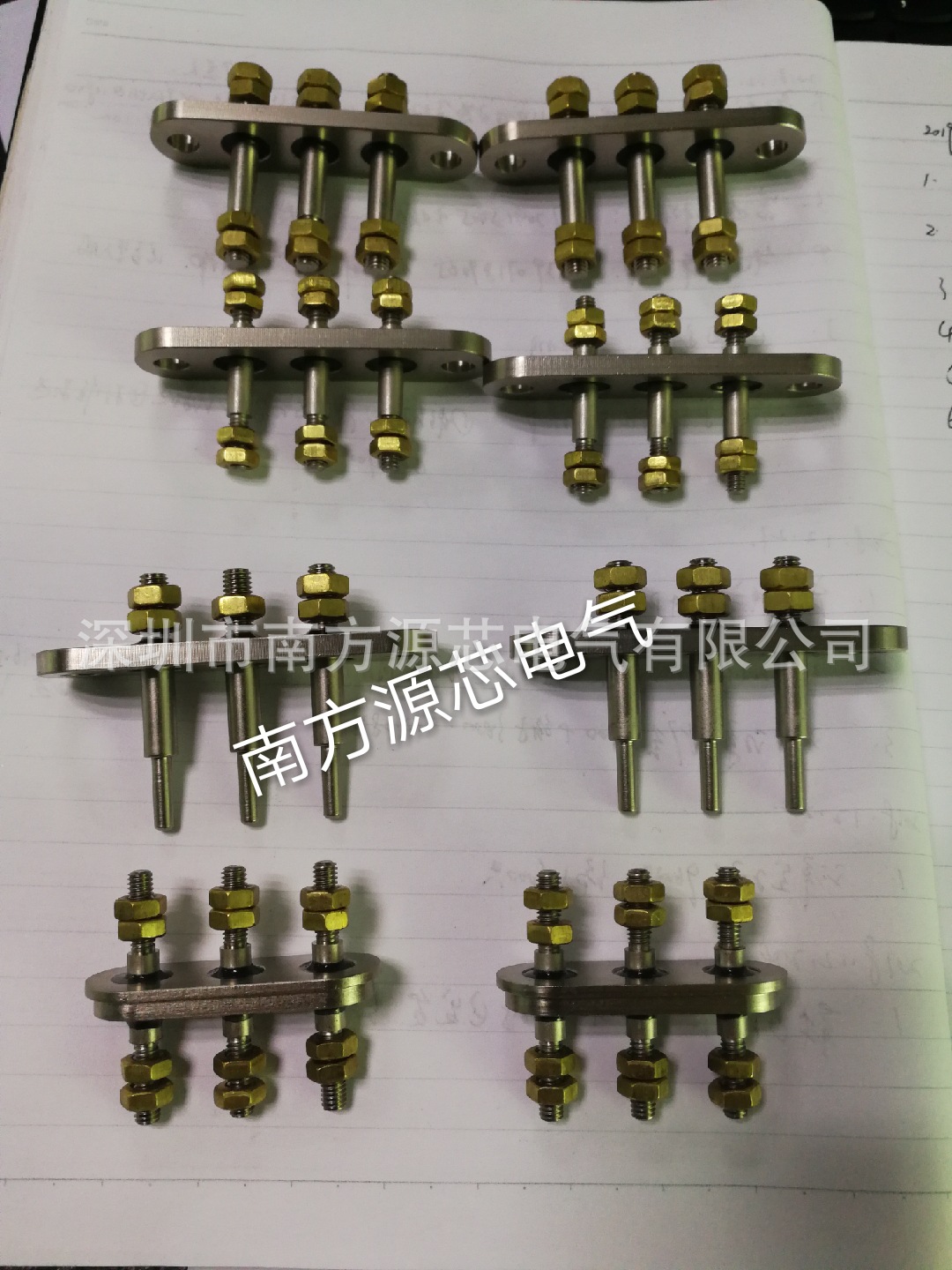 12V电动压缩机接线柱