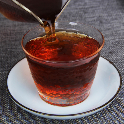 New Product Wholesale Spring Tea Jujube Aroma Imperial Golden Bud Pu-erh Tea 357g Pu-erh Seven Seeds Cake Tea Raw Tea