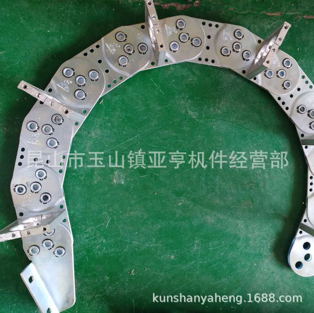 钢制拖链6