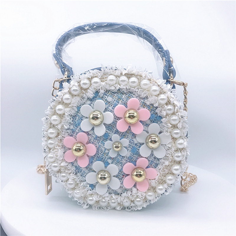 Kid's Small Pu Leather Plush Color Block Vintage Style Classic Style Round Zipper Shoulder Bag display picture 6