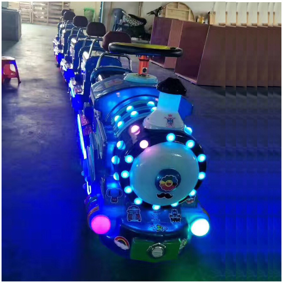 新款台州号小火车 厂家直供儿童广场战车 商场 游乐园电动玩具车