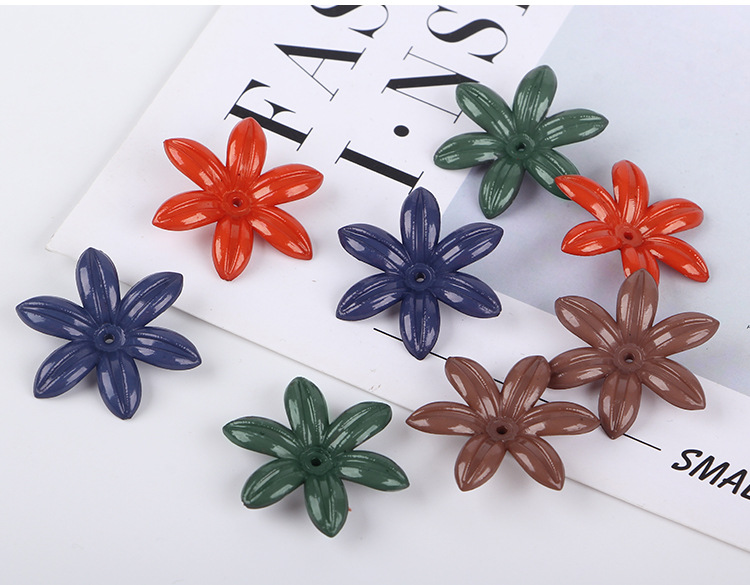 Autumn and winter color mid-hole five-petal spray-painted flower diy factory direct sales hair accessories, hairpins, ancient ornaments, versatile accessories, flower petals wholesale detail image 7