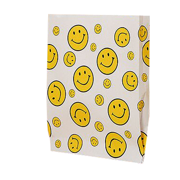 Manufacturer wholesale smiley oil-proof paper bag disposable snack food packaging bag can be customized 5