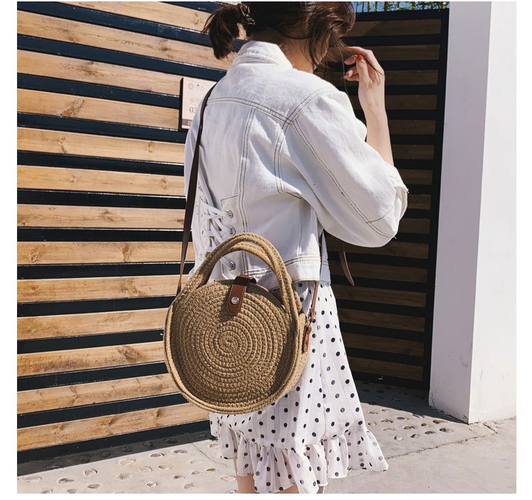 Fashion Hemp Rope Round Straw Woven Shoulder Bag display picture 2