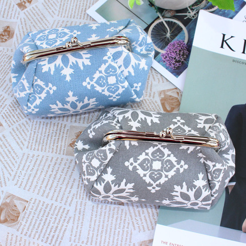 New fabric coin purse, ethnic style cosmetic bag, clutch gold bag creative key bag wholesale