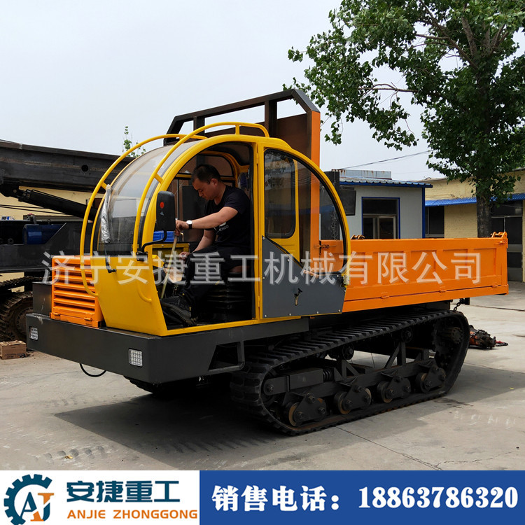 8���Ĵ����䳵