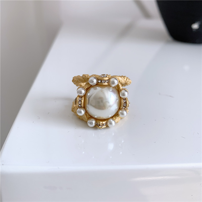 Vintage Baroque Ring Female Palace Wind Open Ring display picture 5