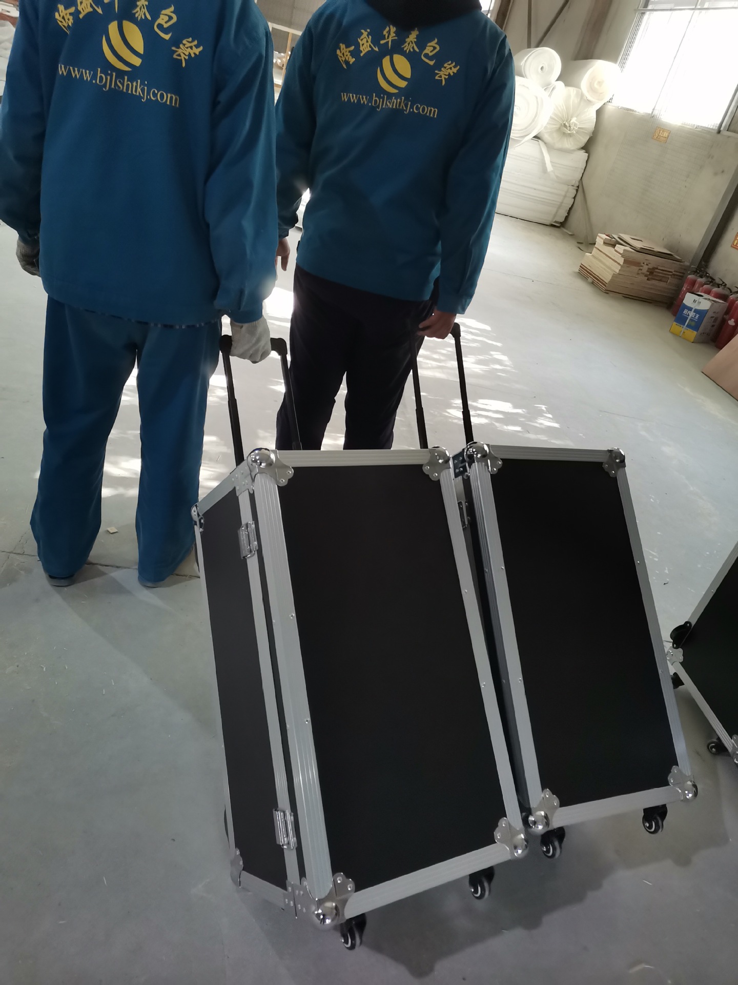 河北天津北京厂家供应物流木箱铝制航空箱五金工具箱铝合金工具箱
