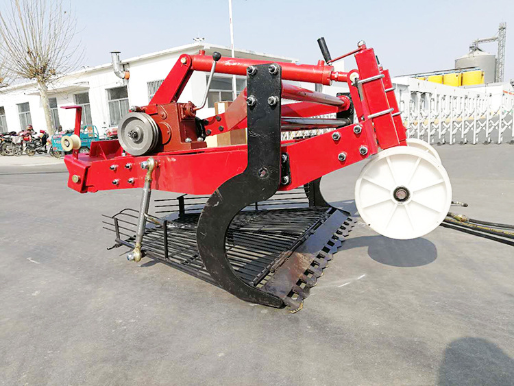 山东菏泽收蒜机 拖拉机前置大蒜收获机震动筛式铲蒜机 新型收蒜机
