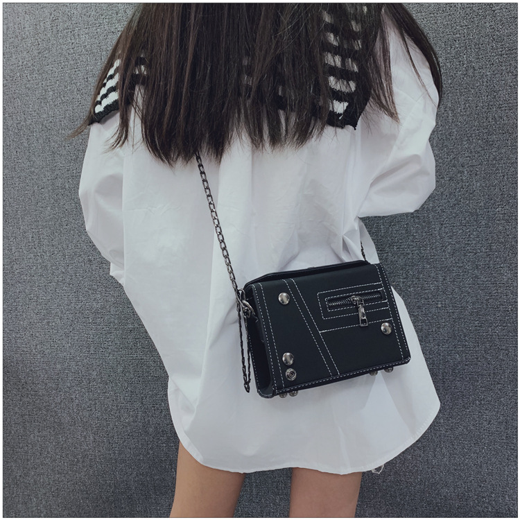 New Fashion Square Lock Contrast Color Messenger Bag Wholesale Nihaojewelry display picture 14