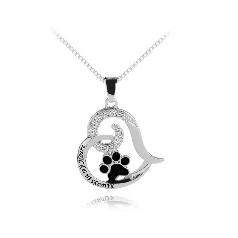 Fashion new love-shaped dog paw diamond lettering necklace