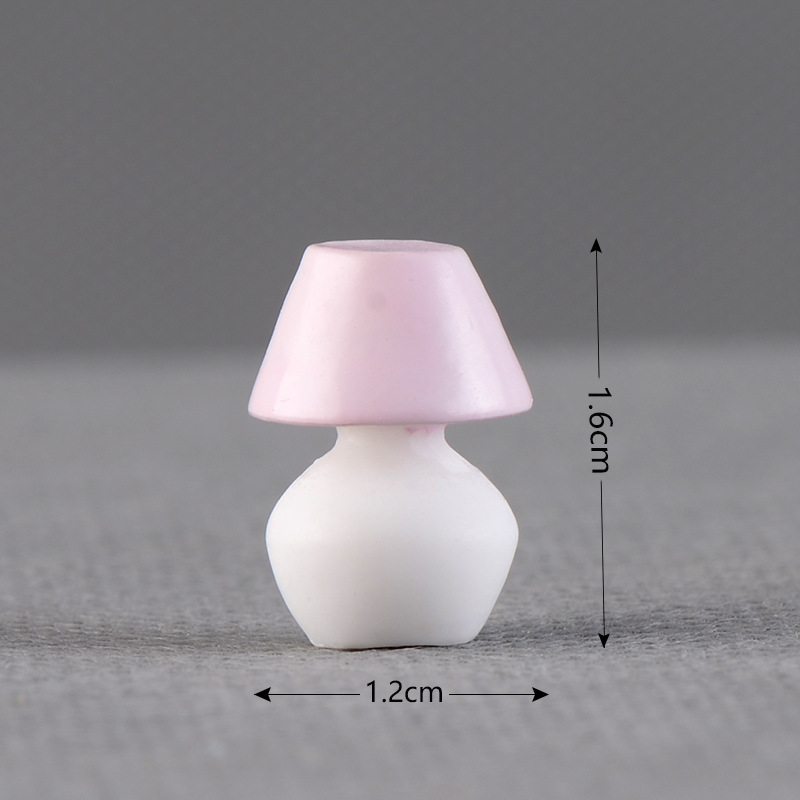 Hogar moderno muebles pequeños TV gabinete de audio tocador hervidor espejo ordenador dispensador agua resina pequeños adornos