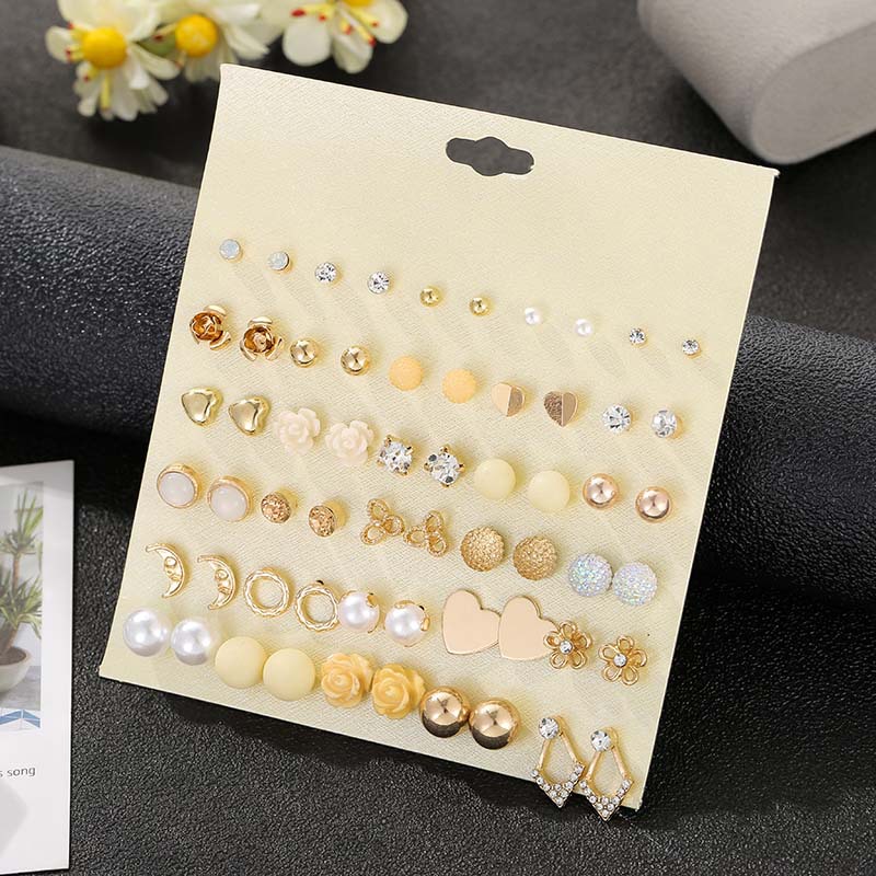 Vintage Studded Rhinestone Flower Pearl Earrings 30 Pairs Of Gold Earrings display picture 5