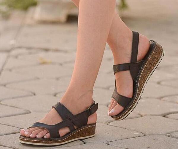 20 Nien day college style casual sandals with low heel wedding