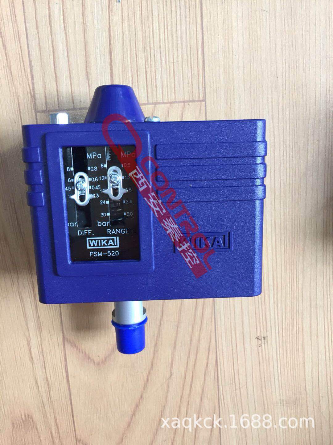 带视窗压力开关 wika压力控制器 PSM520 回差可调压力开关