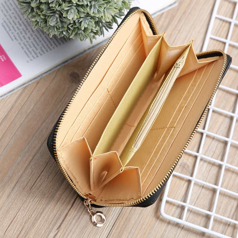 121g Weight Polyester Lining Material Zipper Closure Type Business Occasion Pu Leather Material Solid Color Pattern Women'S Gender Square Shape Rose Red, Red, Gold, Silver, Black Color Nihaojewelry Wholesale Accessories New Fashion Sewing Thread Geometric Pattern Clutch 8