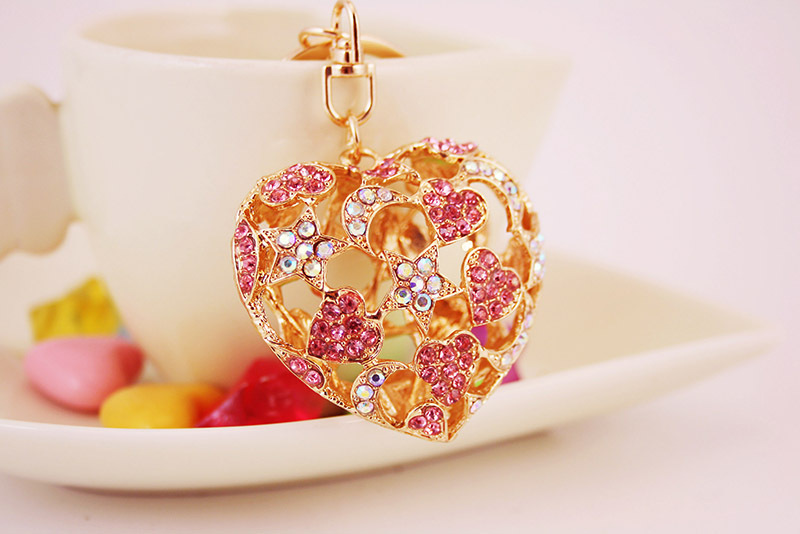 44g Weight Travel Occasion Alloy, Metal Material Heart Pattern Women'S Gender White, Pink, Blue, Peach Color Korean Creative Diamond-studded Crystal Hollow Keychain 5