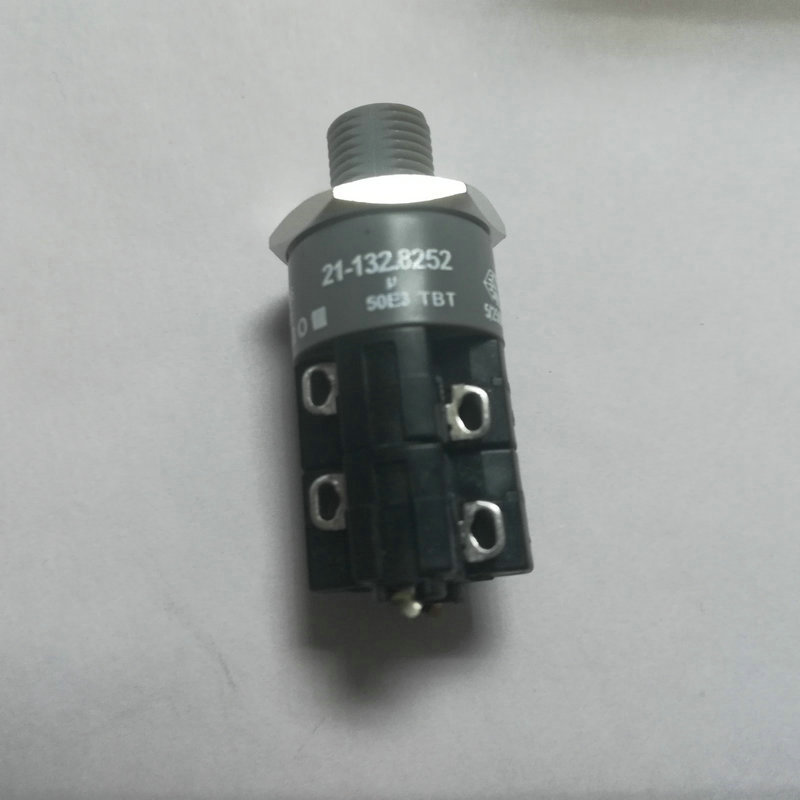 开关EAO.21-132.8252