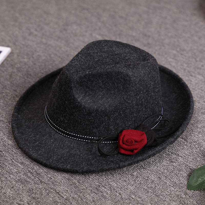 2020 Otoño e Invierno sombrero británico de moda elegante sombrero superior de mujer al aire libre cálido sombrero de lana de mujer al por mayor entrega de una pieza image 4