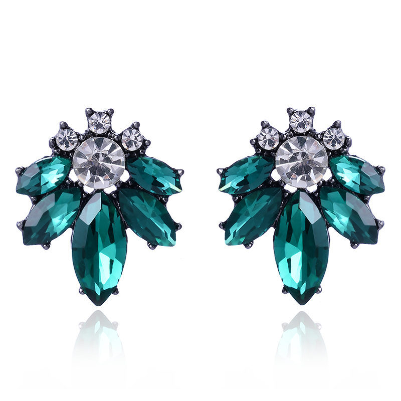 7g Weight Rhinestones Inlay Material Drop Earrings Classification 1 Pair Quantity Daily Occasion Alloy Material Geometric Pattern Women'S Gender Plating Design Retro Style 1 Pair Retro Geometric Alloy Plating Rhinestones Women's Drop Earrings 52