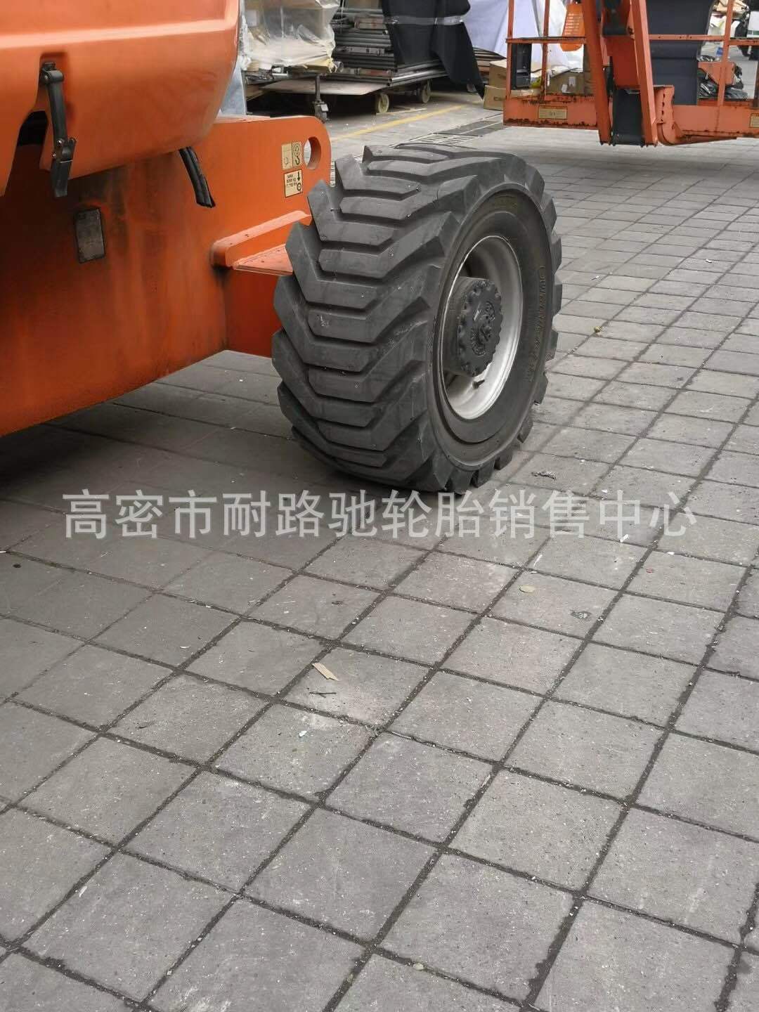 高空升降机轮胎15-625 18-22.5 445 65D22.5 15-22.5 385 65D22.5