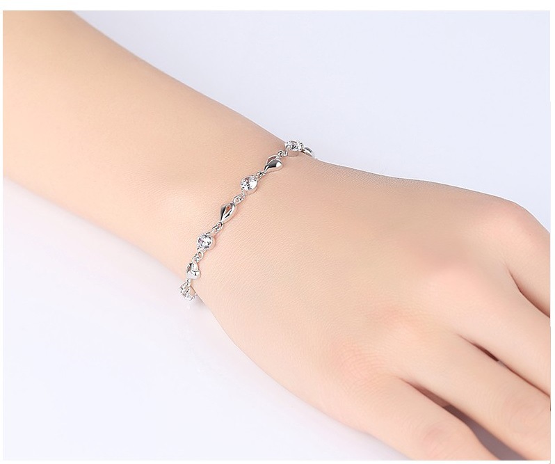 Alloy Silver Plated Sweet Heart Shape Plating Inlay Zircon Bracelets display picture 3