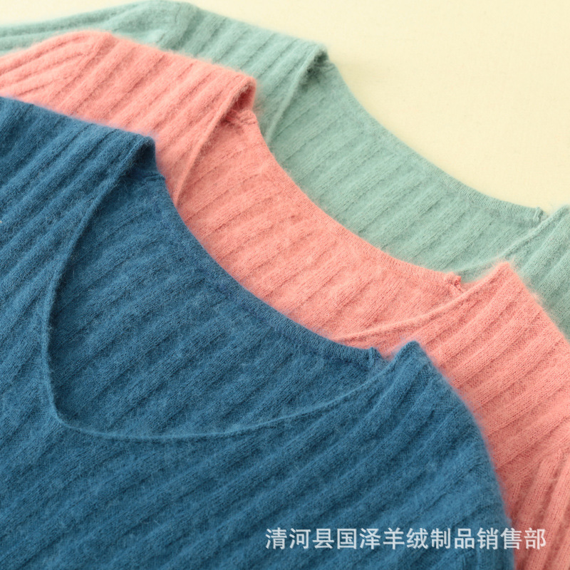 New solid color women's V-neck pullover slim-fit mink cashmere sweater, autumn and winter warm base layer, tight-fitting fleece sweater for commuting