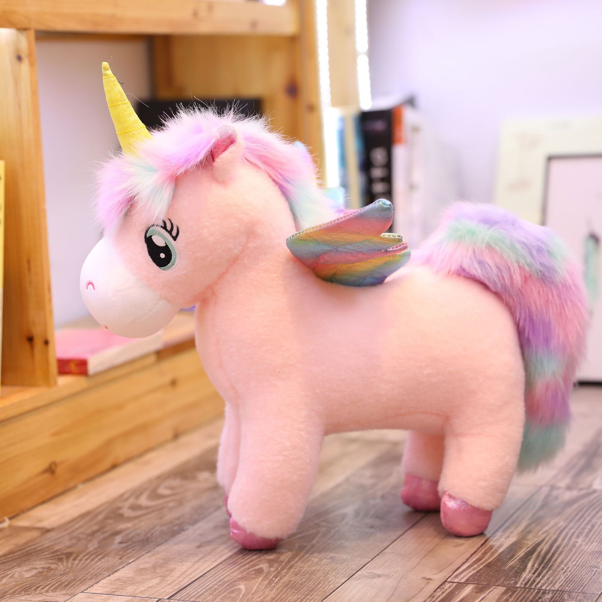 Nuevo fantasía unicornio muñeca regalo de cumpleaños muñeca al por mayor arco iris ángel unicornio juguetes de peluche