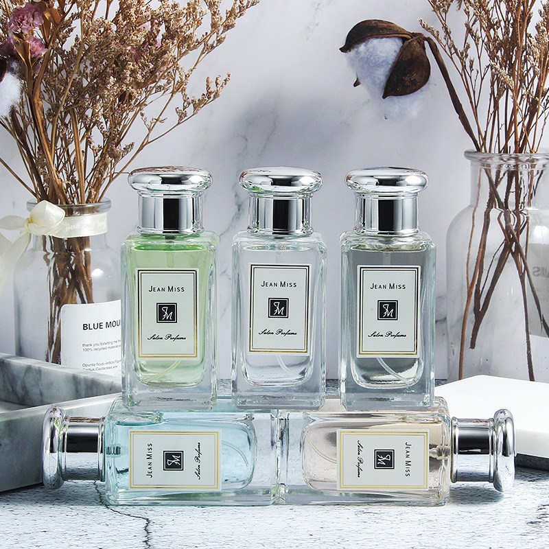2023 Nieuwe Hot Parfum Kleine Stad Yixiang Blauwe Wind Chime Vrouwen Parfum Lichte Geur Blijvende Sage Canglan Kleine Parfum_voghion.com