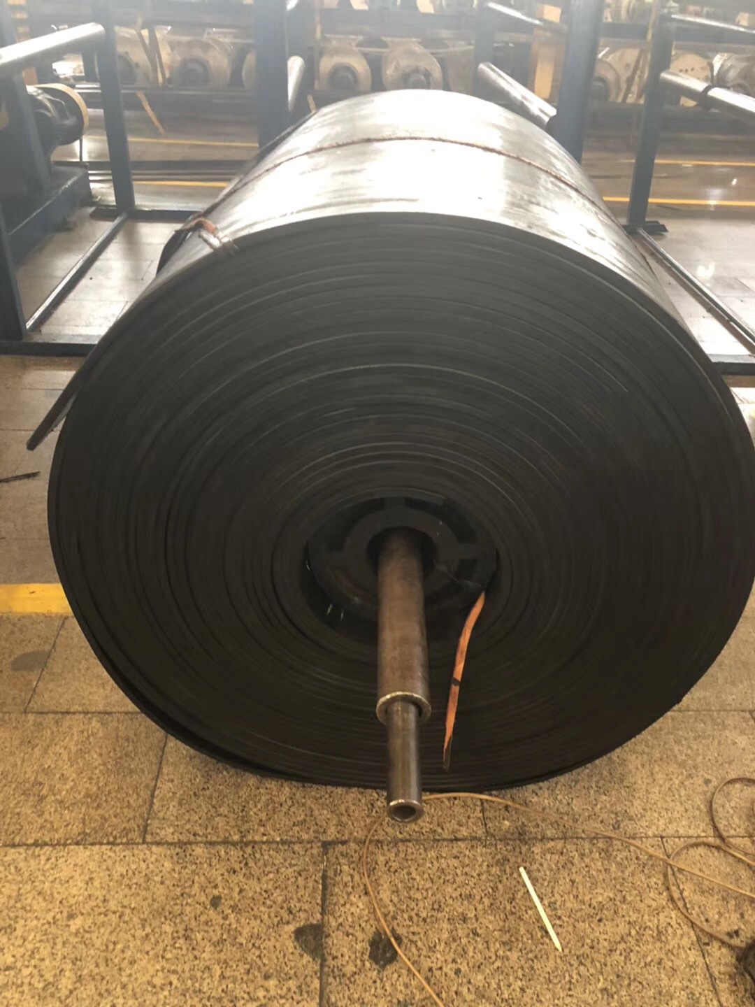 分层式织物芯输送带聚酯橡胶带运输带粮食食品砂石输送带