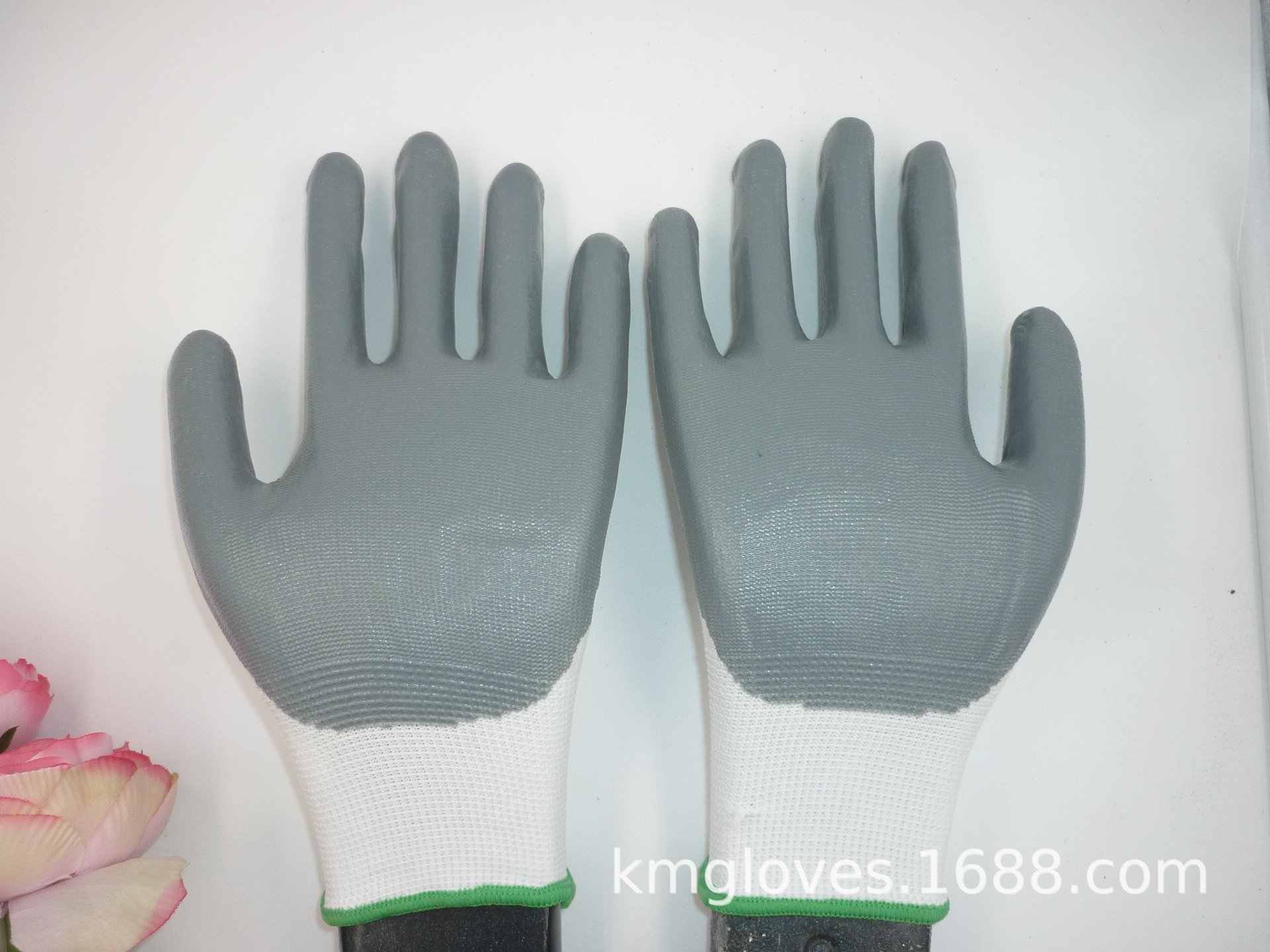 工厂直销科敏劳保现货特价纯胶丁腈劳保手套防滑耐磨耐酸碱